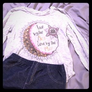Matching Girls Long sleeve shirt & jeggings